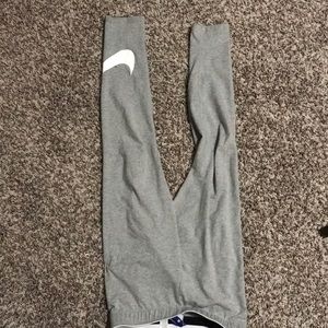 Nike leggings (haven’t been worn often)